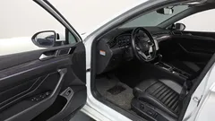 2022 Volkswagen Passat 2.0 TDI 4Motion Prestige — фото 10