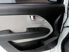 2022 Kia Ray Van — фото 17