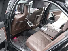 2023 BMW 7-Series 740i sDrive M Sport — фото 10