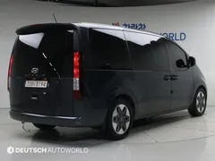 2023 Hyundai Staria L3.5 Tourer 9-Seater — фото 3