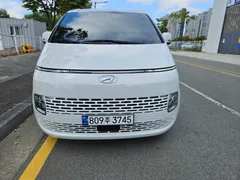 2023 Hyundai Staria Cargo 5-Seater — фото 3
