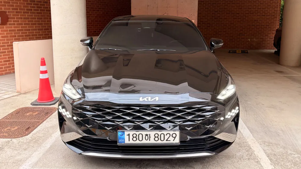 2023 Kia K8 2.5 Gasoline 2WD