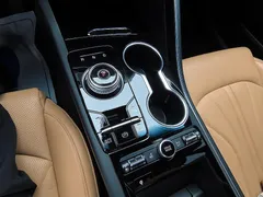 2023 Kia K5 2.0 — фото 15