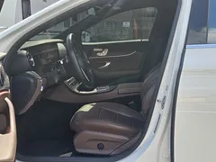 2023 Mercedes-Benz E-Class E250 AMG Line — фото 10