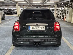 2023 Mini Cooper 3Door Resolute Edition — фото 4