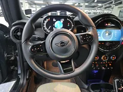 2023 Mini Cooper 3Door Resolute Edition — фото 9