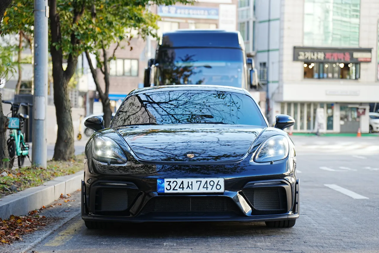 2023 Porsche 718 4.0 GT4