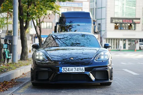 2023 Porsche 718 4.0 GT4