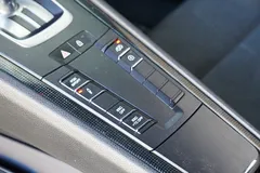 2023 Porsche 718 4.0 GT4 — фото 10