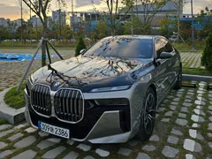 2023 BMW 7-Series 740i sDrive M Sport — фото 1