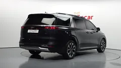 2023 Kia Carnival Gasoline 7-Seater Signature — фото 2