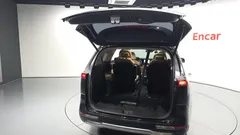 2023 Kia Carnival Gasoline 7-Seater Signature — фото 20