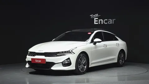 2023 Kia K5 2.0 LPI(Renter car)