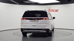 2023 Kia Carnival Diesel 9-Seater Prestige — фото 4
