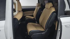 2023 Kia Carnival Diesel 9-Seater Prestige — фото 12