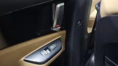 2023 Kia Carnival Diesel 9-Seater Prestige — фото 18