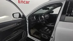 2023 Renault-KoreaSamsung QM6 2.0 LPe Premiere 2WD — фото 10