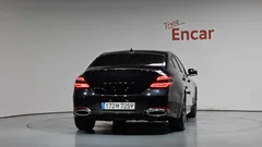2022 Genesis G70 Gasoline 2.0T 2WD — фото 4