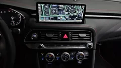 2022 Genesis G70 Gasoline 2.0T 2WD — фото 14