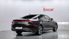 2023 Kia K8 Signature Special — фото 2