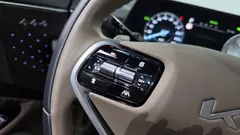 2023 Kia K8 Signature Special — фото 17