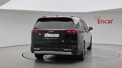 2023 Kia Carnival Diesel 9-Seater Noblesse — фото 4