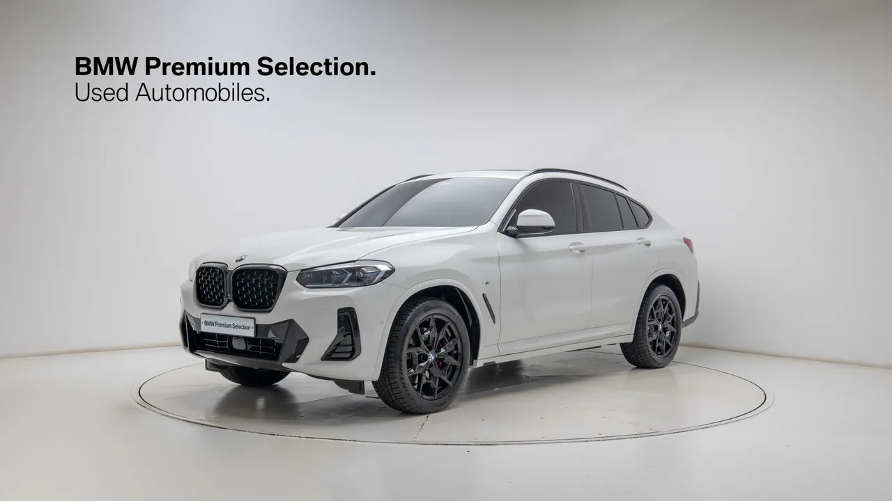 2022 BMW X4 xDrive20i M Sports Pro