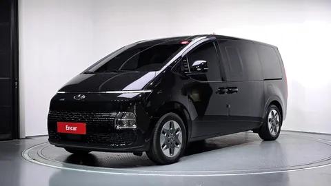 2023 Hyundai Staria 4WD Tourer 11-Seater