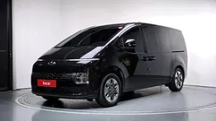 2023 Hyundai Staria 4WD Tourer 11-Seater — фото 1