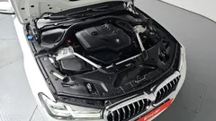 2022 BMW 5-Series 520i Luxury — фото 6