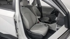 2023 Hyundai Kona Modern, белый — фото 12