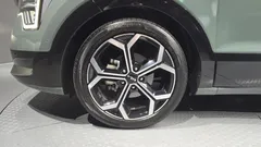 2022 Kia Niro Signature — фото 5