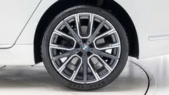 2022 BMW 7-Series 730d xDrive M Sport — фото 5