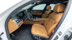 2022 BMW 7-Series 730d xDrive M Sport — фото 10