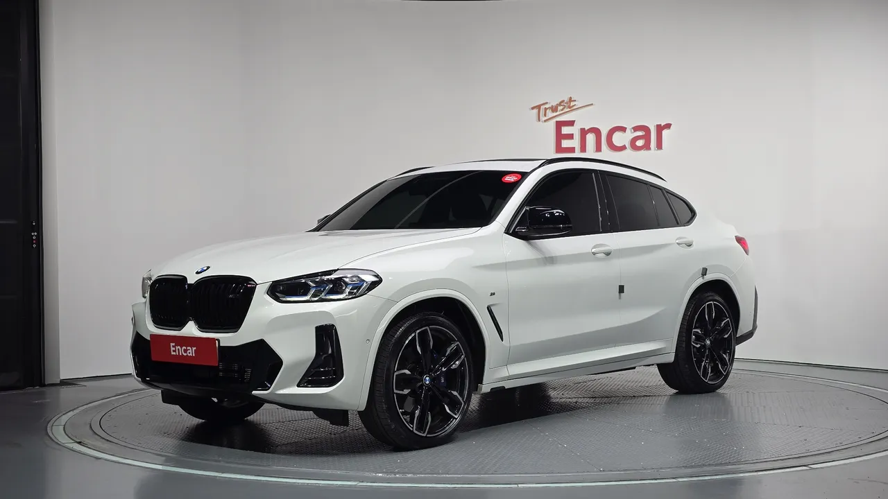 2022 BMW X4 xDrive M40i