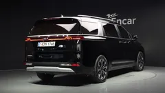 2023 Kia Carnival Diesel 9-Seater Prestige — фото 2