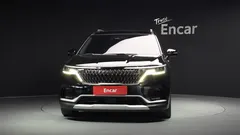 2023 Kia Carnival Diesel 9-Seater Prestige — фото 3