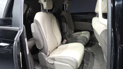2023 Kia Carnival Diesel 9-Seater Prestige — фото 12