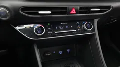 2022 Hyundai Sonata 2.0 — фото 18