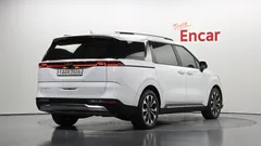 2023 Kia Canival Diesel 9-Seater Noblesse — фото 2