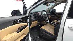 2023 Kia Canival Diesel 9-Seater Noblesse — фото 10