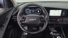 2022 Kia Niro Signature — фото 14