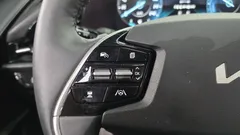 2022 Kia Niro Signature — фото 17