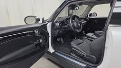 2024 Mini Cooper 클래식 플러스 — фото 10
