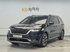 2023 Kia Carnival Diesel 9-Seater Noblesse — фото 12