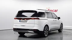 2022 Kia Carnival Diesel 7-Seater Outdoor — фото 2