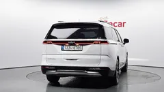 2022 Kia Carnival Diesel 7-Seater Outdoor — фото 4