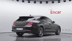 2023 Genesis G70 Gasoline 2.0T 2WD — фото 2