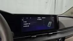 2023 Kia Carnival Diesel 11-Seater Signature — фото 19