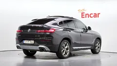 2022 BMW X4 xDrive20i xLine — фото 2